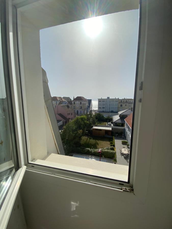 La Maree Zelee - Appartement A 50 Metres De La Mer Wimereux Buitenkant foto